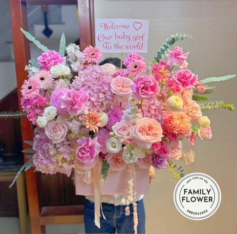 Lẵng hoa chúc mừng mẹ tròn con vuông ! Hoa tươi Hà Nội ! Hoa sinh nhật Hà Nội