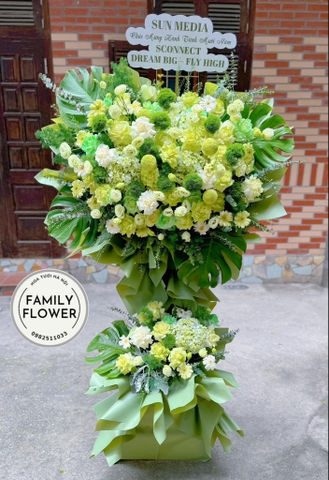 Kệ hoa xanh lá chúc mừng ngày thành lập công ty quận Ba Đình Hoàn Kiếm Hà Nội ! Hoa Hà Nội