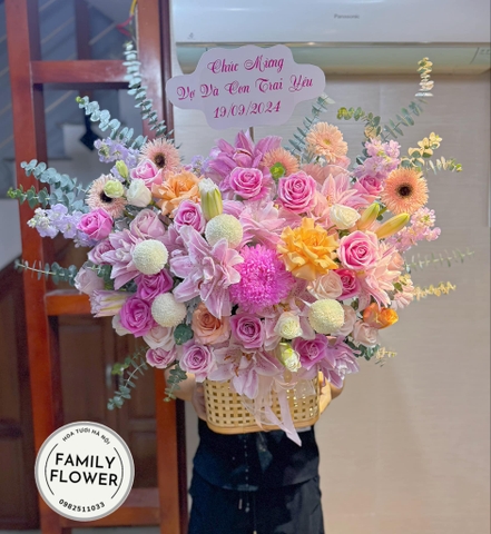 Lẵng hoa tươi tone hồng tặng chúc mừng sinh nhật vợ tại Hà Nội ! Mua hoa sinh nhật tại Ba Đình Hà Nội ! Hoa tươi online Hà Nội