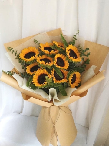 Hoa hướng dương dành tặng cho bạn bè nhân dịp tốt nghiệp tại Hà Nôi - Điện hoa online