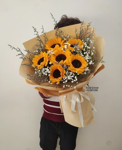 Hoa hướng dương chúc mừng sinh nhật bạn bè người thân tại Hà Nội - Đặt hoa online - Điện hoa Hà Nội