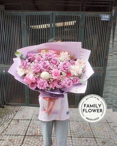 Bó hoa tone tím thủy chung tặng  vợ , bà xã , mẹ tại Cầu Giấy - Family Flower - Hoa tươi Hà Nội