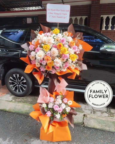 Cây hoa chúc mừng kỷ niệm thành lập công ty - Family Flower - Hoa tươi Hà Nội