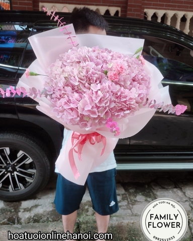 Bó hoa cẩm tú cầu, tặng bạn gái đẹp tại Cầu Giấy - Hoa tươi Hà Nội.