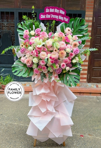 Hoa khai trương ! Kệ hoa chúc mừng khai trương ! Family flower  giao hoa nhanh Hà Nội