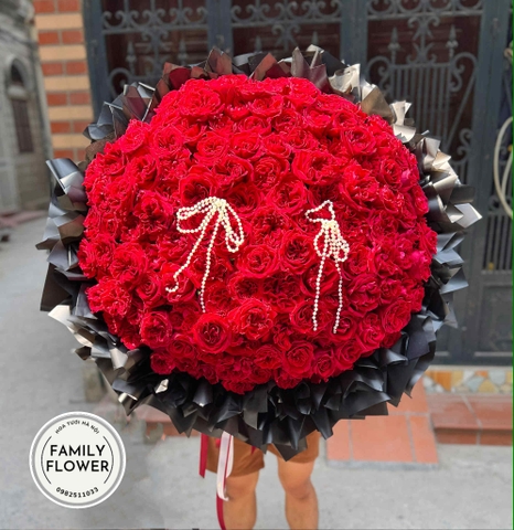 Bó hoa hồng đỏ khổng lồ tặng bạn gái ở Hà Nội ! Hoa hồng đỏ Hà Nội ! Mua hoa tươi Hà Nội