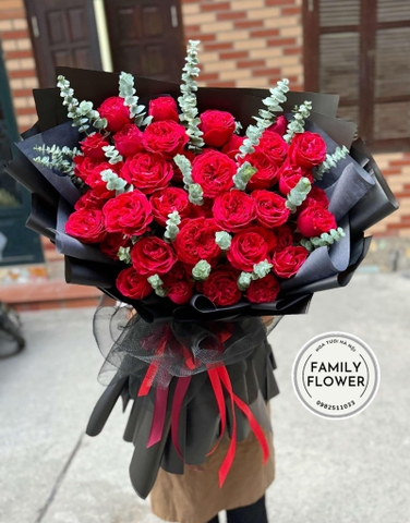 Bó hoa hồng đỏ tặng người yêu quận Hoàn Kiếm Hà Nội ! Hoa hồng đỏ Hà Nội