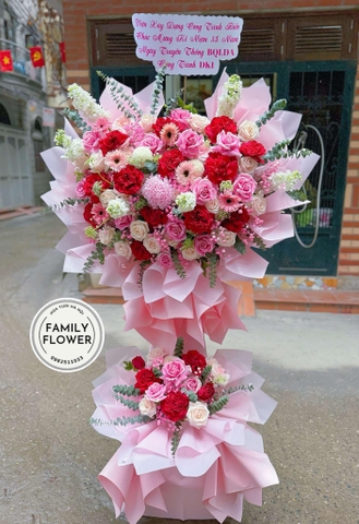 Kệ hoa 2 tầng tặng chúc mừng kỷ niệm thành lập công ty quận Đống Đa , Ba Đình! Hoa tươi Hà Nội