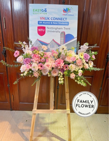 Kệ hoa khung tranh tặng khai trương , triển lãm ở quận Cầu Giấy, Ba Đình Hà Nội