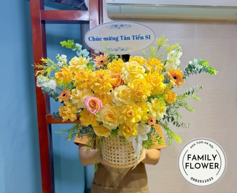 Lẵng hoa tone vàng sang trọng tặng chúc mừng tại Hà Nội ! Mua hoa tươi online Hà Nội