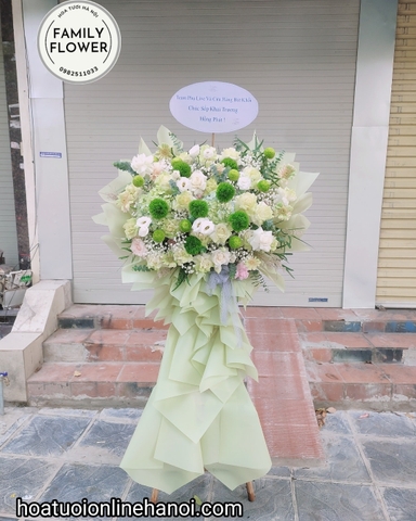 Kệ hoa xanh lá chúc mừng sếp khai trương hồng phát ở Cầu Giấy - Hà Nội. Hoa Khai Trương Hà Nội.