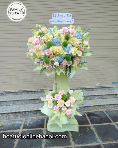 Kệ hoa xanh tươi tắn chúc mừng bạn bè, đồng nghiệp, người thân khai trương hồng phát ở Cầu Giấy -Hà Nội