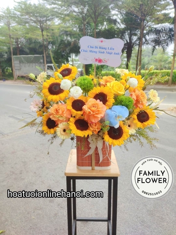 Lẵng hoa hướng dương chúc mừng sinh nhật, tốt nghiệp đẹp tại Hà Nội.
