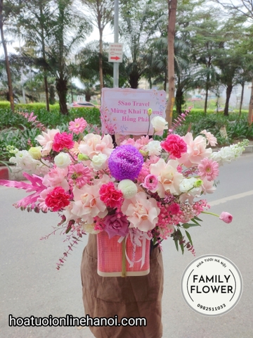 Lẵng hoa tươi tone hồng tặng đối tác quan trọng nhân dịp khai trương , mừng sinh nhật , giỏ hoa tươi , sang trọng tại khu vực Ba Đình - Cầu Giấy