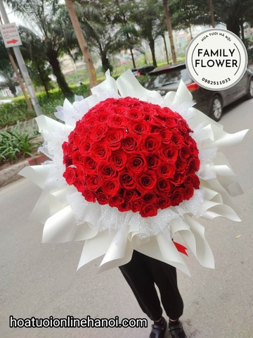 Bó hoa hồng đỏ tặng sinh nhật . Bó hoa tặng vợ , bạn gái nhân dịp kỉ niệm tại Hà Nội.