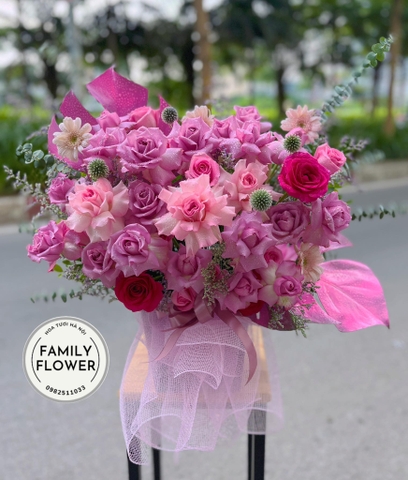 Lẵng hoa tím thuỷ chung tặng ngày phụ nữ Việt Nam 20 tháng 10 . Điện hoa Hà Nội