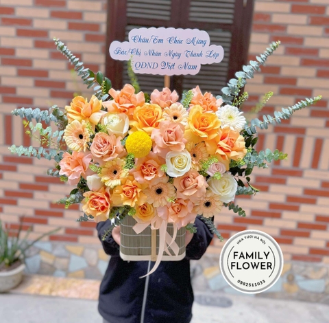 Lẵng hoa tone cam vàng tặng nam ở Hà Nội ! Hoa sinh nhật Hà Nội