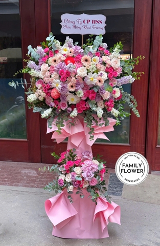 Kệ Hoa Khai Trương Hai Tầng Tone Hồng Tím Sang Trọng – Hoa Chúc Mừng Khai Trương Hà Nội | Family Flower