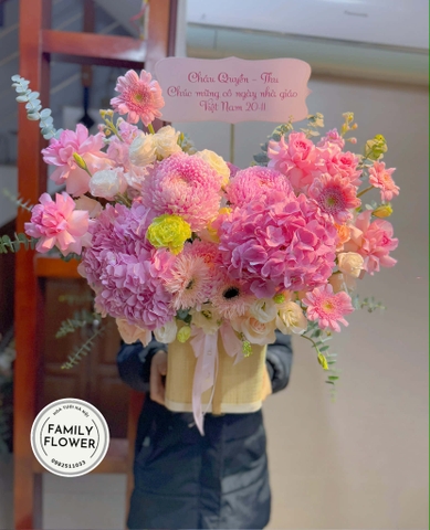 Lẵng hoa chúc mừng sinh nhật quận Cầu Giấy Hà Nội ! Hoa sinh nhật Cầu Giấy