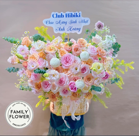 Lẵng hoa chúc mừng ngày 20 tháng 10 ! Hoa 20/10 ! Mua hoa 20 tháng 10