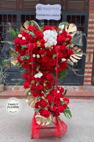 Kệ hoa hồng đỏ mừng khai trương hồng phát ở quận Cầu Giấy ! Hoa khai trương Cầu Giấy