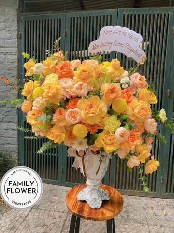 Bình hoa cao cấp tặng sếp - đối tác quan trọng tại Hà Nội. Hoa tươi Hà Nội.