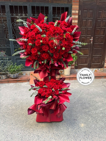 Kệ Hoa 2 Tầng Tone Đỏ Chúc Mừng Khai Trương – Hoa Tươi Hà Nội