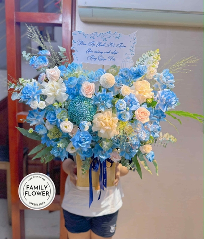 Lẵng hoa tặng sinh nhật sếp ở quận Hoàn Kiếm Hà Nội ! Hoa sinh nhật Hoàn Kiếm ! Hoa tươi Hoàn Kiếm