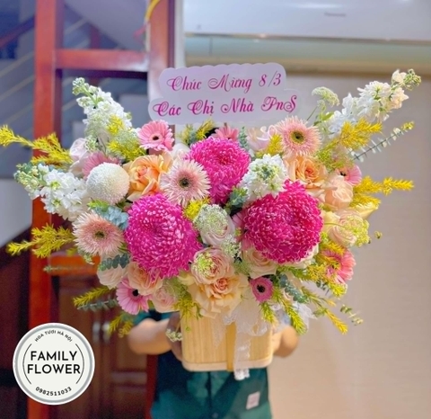 Lẵng hoa tặng mẹ nhân ngày 8 tháng 3 ở Hà Nội. hoa tươi Hà Nội. điện hoa Hà Nội, hoa 8 tháng 3