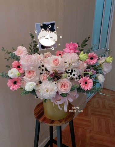 Hộp hoa hồng chúc mừng sinh nhật mẹ, chị gái tại Hà Nội - Hoa tươi Hà Nội - Đặt hoa online