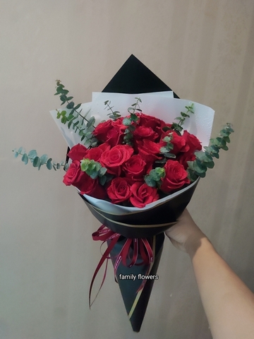 Bó hoa hồng đỏ tặng vợ, bạn gái nhân dịp sinh nhật tại Hà Nội - Đặt hoa online - Hoa tươi Hà Nội