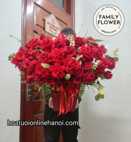 Hoa hồng đỏ Hà Nội . Lẵng hoa hồng đỏ chúc mừng sinh nhật vợ, bà Xã ở Hà Nội.
