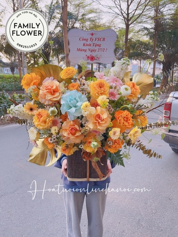 Lẵng hoa sang trọng tặng sếp đối tác nhân ngày 8 tháng 3 . Hoa 8/3 tại Hà Nội.