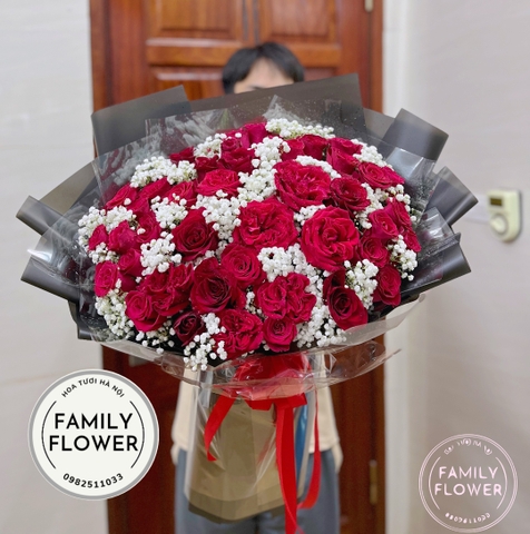 Bó hoa hồng đỏ tặng người yêu bạn gái ở Cầu Giấy , Ba Đình Hà Nội . mua hoa hồng đỏ Hà Nội