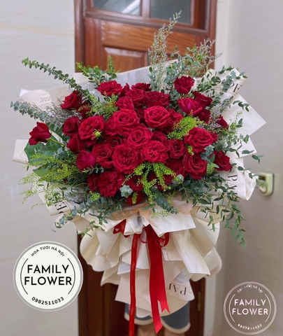 Bó hoa hồng đỏ khổng lồ tặng người yêu , vợ ở quận Đống Đa , Cầu Giấy , Ba Đình  Hà Nội