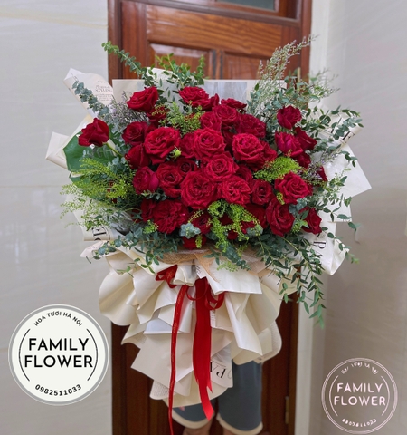 Bó hoa hồng đỏ khổng lồ tặng người yêu , vợ ở quận Đống Đa , Cầu Giấy , Ba Đình  Hà Nội