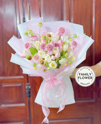 Hoa tulip tặng người yêu nhân dịp 20 tháng 10 ở Hà Nội ! Mua hoa 20 tháng 10