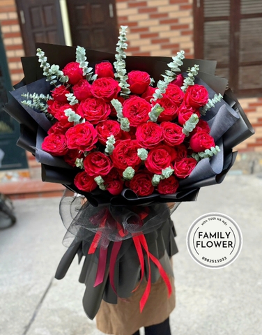 Bó hoa hồng đỏ tặng người yêu quận Hoàn Kiếm Hà Nội ! Hoa hồng đỏ Hà Nội