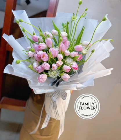 Bó hoa tulip tặng ngươi yêu nhân dịp 8 tháng 3 ! Hoa 8 tháng 3 tặng người yêu ở Hà Nội