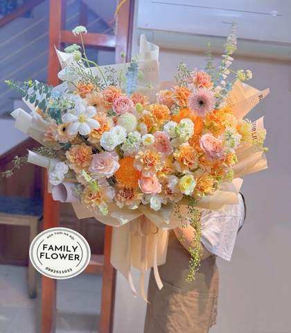 Bó hoa tone cam vàng tặng bạn trai ở Hà Nội ! Bó hoa tặng bạn trai !