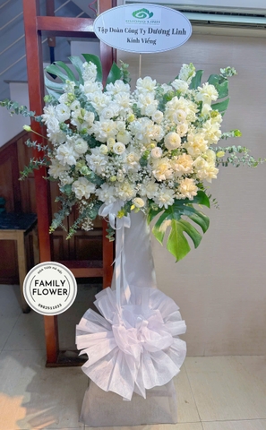 Kệ hoa tang ở Hà Nội ! Hoa chia buồn Hà Nội ! Hoa viếng Hà Nội