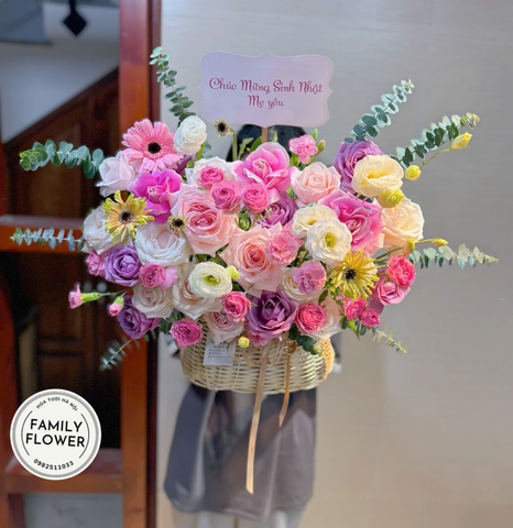 Lẵng hoa tặng sinh nhật mẹ yêu quận Cầu Giấy Hà Nội ! Hoa sinh nhật Cầu Giấy