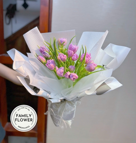 Bó hoa tulip tím tặng bạn gái 20 tháng 10 ! hoa tặng 20 tháng 10 Hà Nội