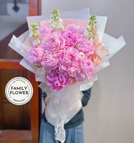 Bó hoa mẫu đơn tặng bạn gái nhân dịp 8 tháng 3 ở Hà Nội ! Family flower hoa tươi Hà Nội