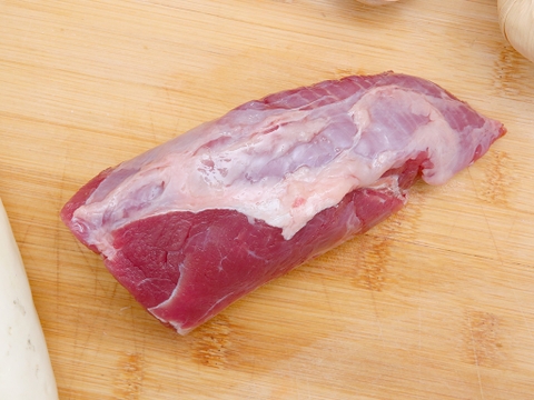 Bắp bò Úc tươi Trung Đồng hút chân không khay 250g
