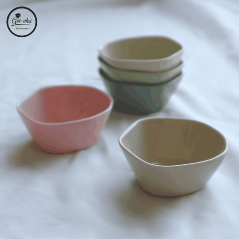 Chén Chấm Méo Sứ Xương Color Pop