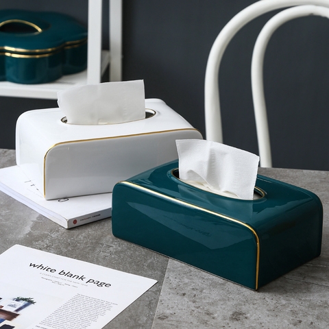 Hộp giấy trơn viền vàng