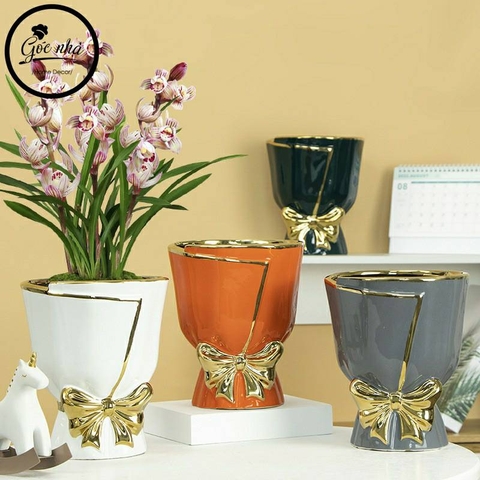 Bình Hoa Dáng Váy Thắt Nơ