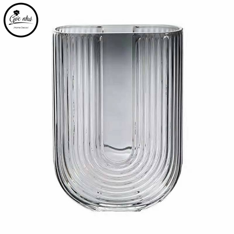 Lọ hoa thuỷ tinh chữ U