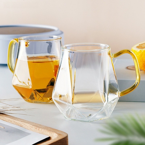 Ly Thủy Tinh Đáy Kim Cương